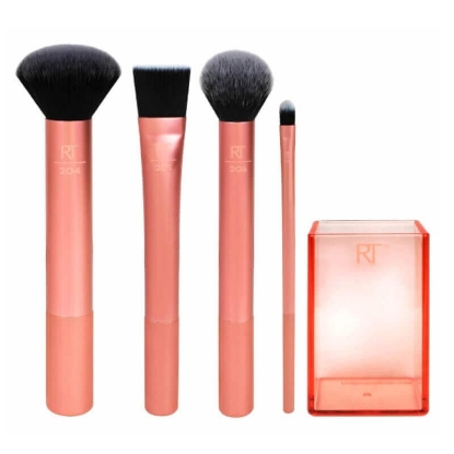 فرش ريل تكنيك لتوزيع المكياج 