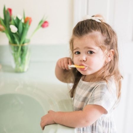 صورة للفئة فرش أسنان للأطفال 